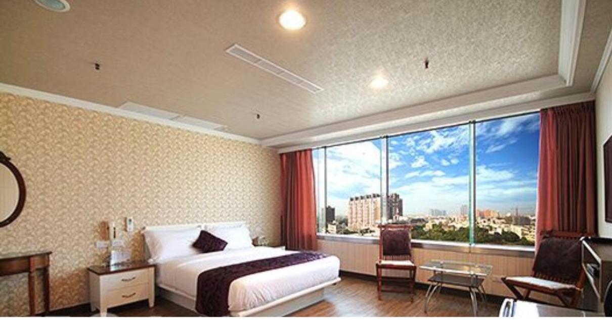 Ya Tai Hotel Гаосюн Экстерьер фото
